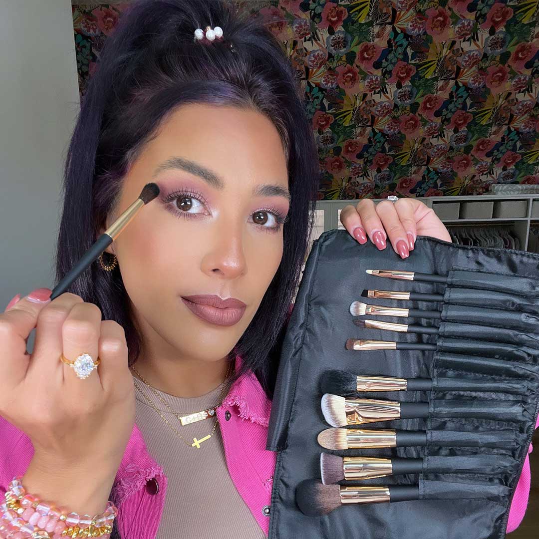Aria Pro Makeup Brush Set
